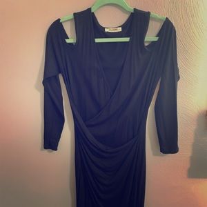 Black Open-sleeve Clubbing Dress